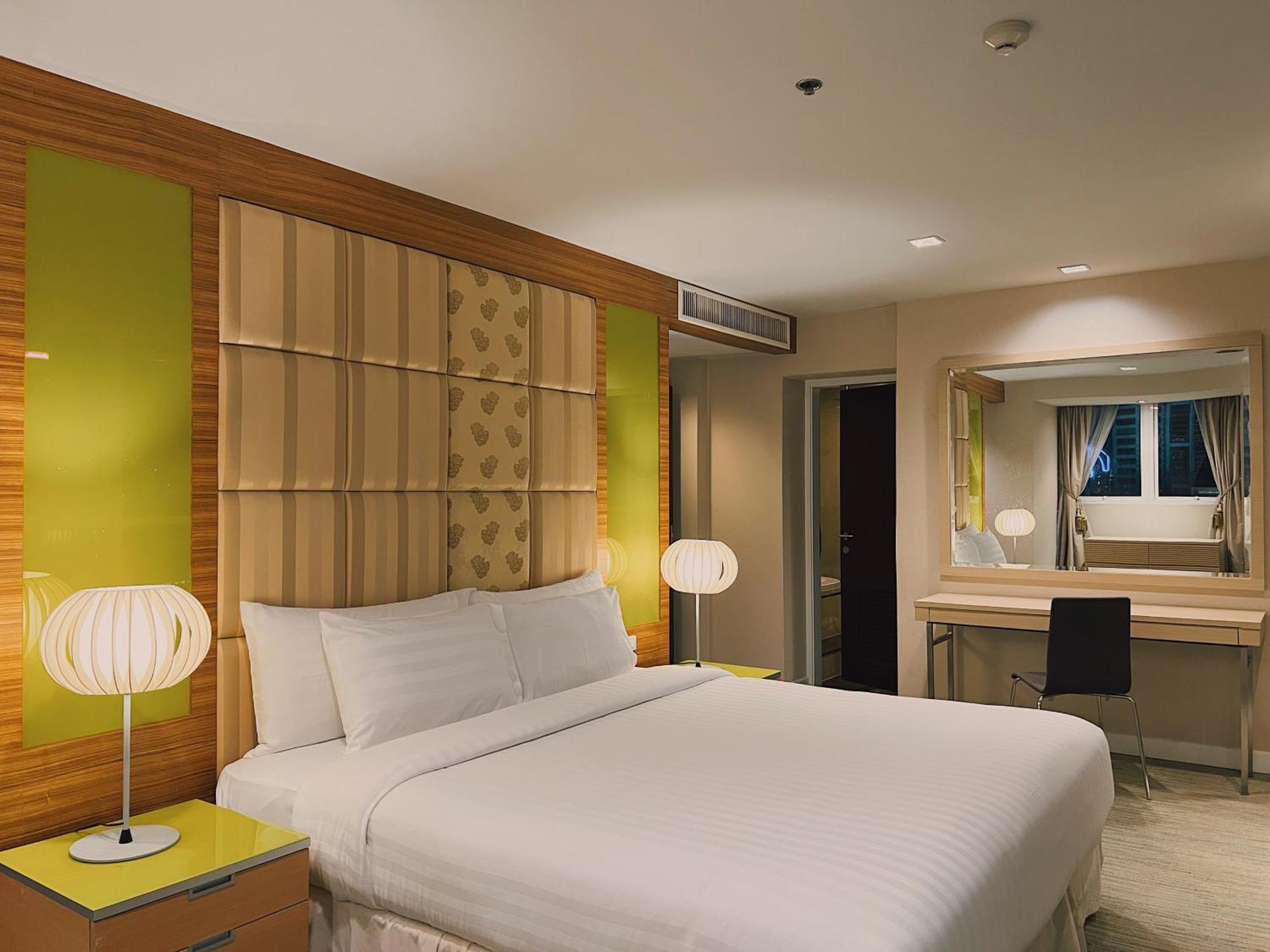 Urbana Langsuan - Sha Extra 5* Bangkok