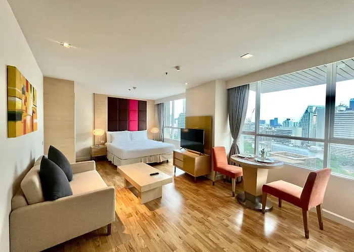 Urbana Langsuan Hotel